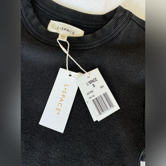 LSPACE Julia Top (S) - Picture 3 of 3